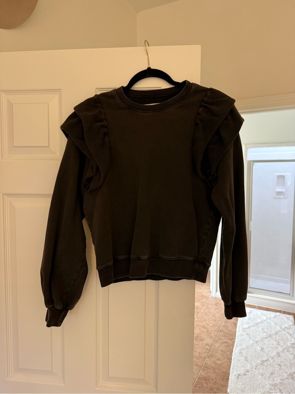 Dylan Ruffle Pullover - Picture 2 of 4